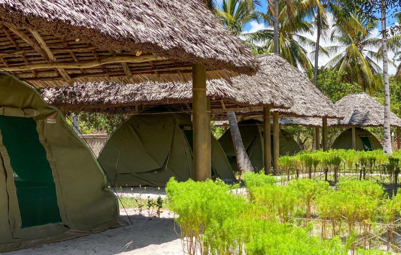 فندق Butiama Marine Camp Utende المظهر الخارجي الصورة