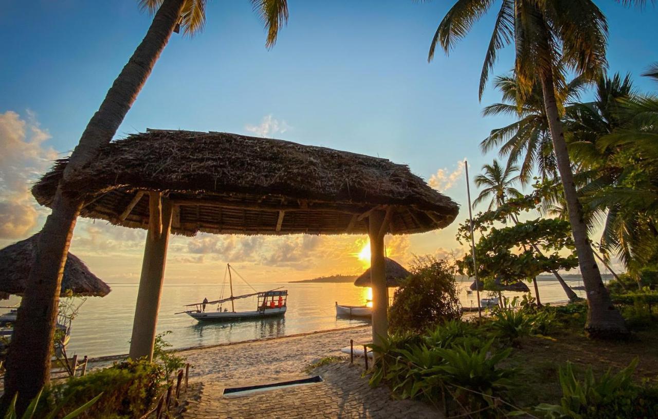 فندق Butiama Marine Camp Utende المظهر الخارجي الصورة