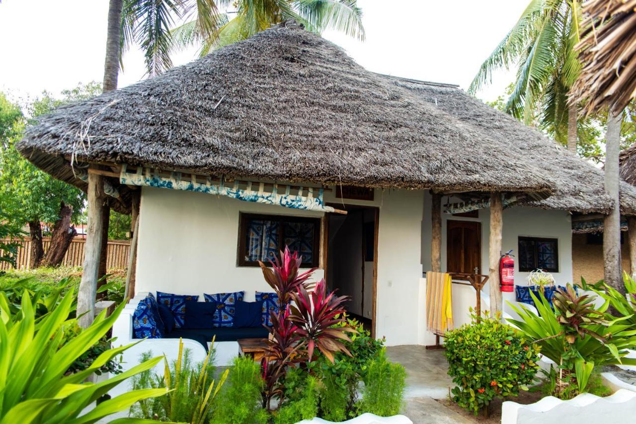 فندق Butiama Marine Camp Utende المظهر الخارجي الصورة